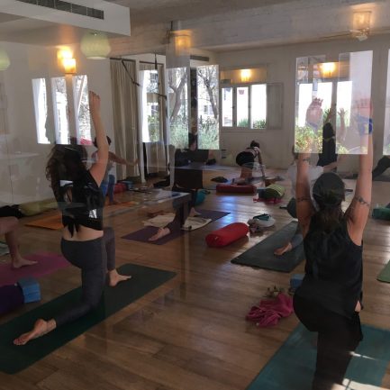 יוגה בתל אביב