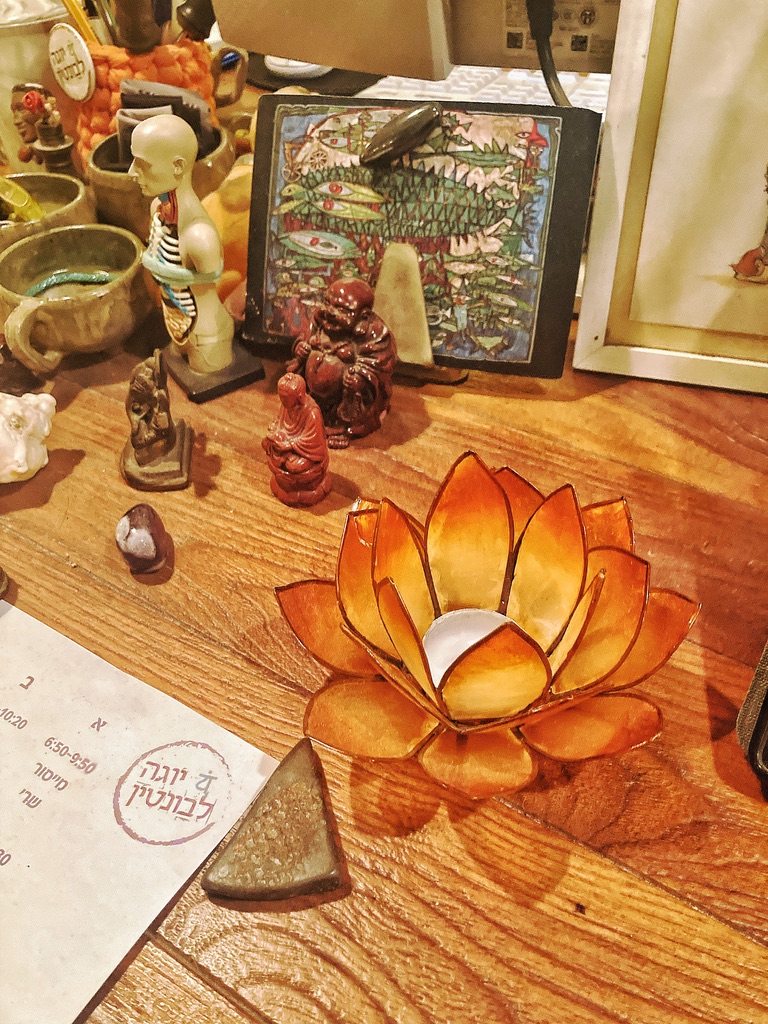 לימודי הוראת יוגה